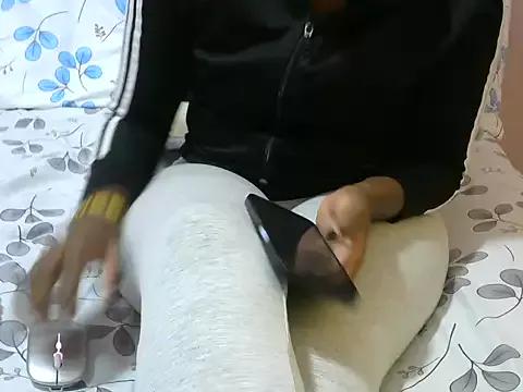 winnie254 from StripChat