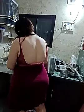 Wow-pinky-offcial from StripChat