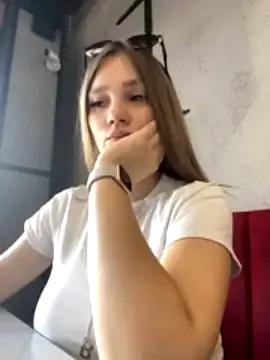 wow_dream from StripChat