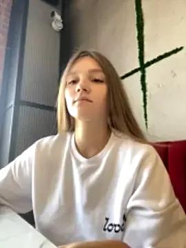 wow_dream from StripChat