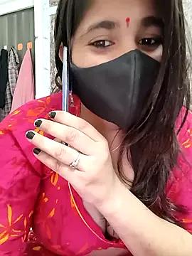 Wow_Riya on StripChat 