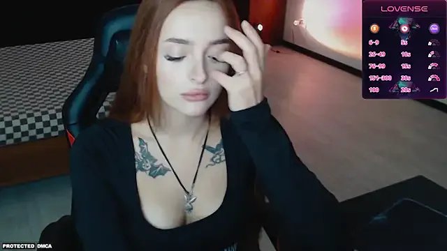 wwwlexicom on StripChat 