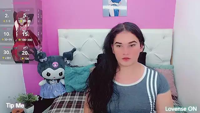 x_daniiela_x from StripChat is Freechat