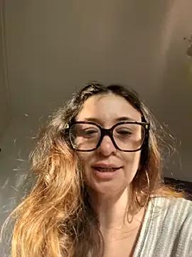 xgabyenlalunax from StripChat is Freechat
