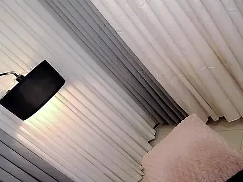 Xhugejerkingtrans from StripChat is Freechat