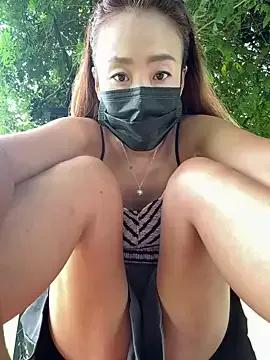 xiaoliansweet from StripChat is Freechat