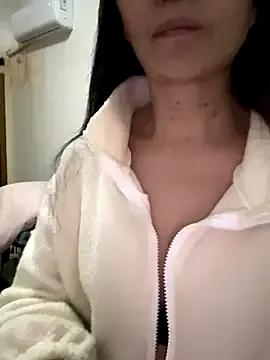 Xiiuuff18 from StripChat