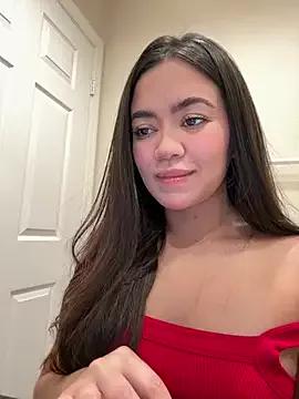 xsweetv from StripChat is Freechat