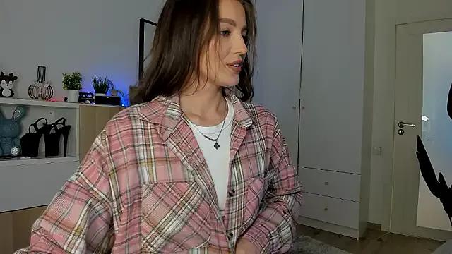 xx_leila from StripChat