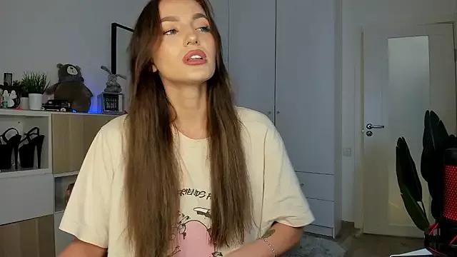 xx_leila from StripChat