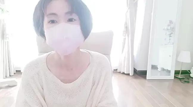 xxArisaxx from StripChat