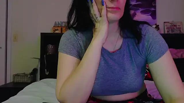 xxxCRYSTALxxx from StripChat is Freechat