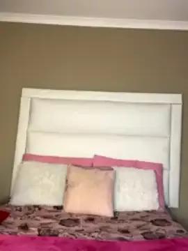 XXXtiny1 from StripChat