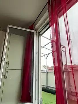YelinaMua from StripChat is Freechat