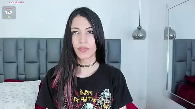 Yogurtgirl from StripChat is Freechat