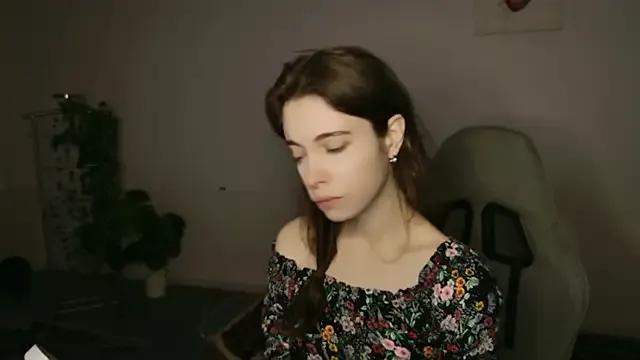 Yoka_paradoXXX from StripChat is Freechat