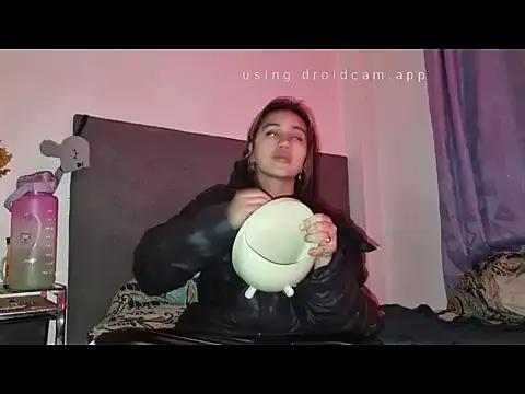 Youngcople18 from StripChat is Freechat