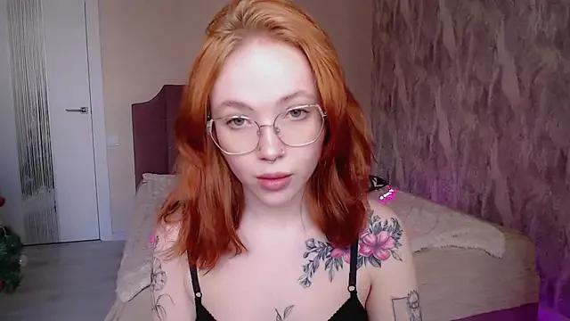 Your_Snowy_Princess from StripChat is Freechat
