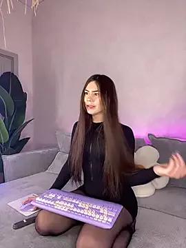 your_tess from StripChat is Freechat
