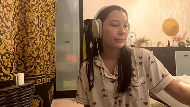 YourCoreanmiracle from StripChat is Freechat