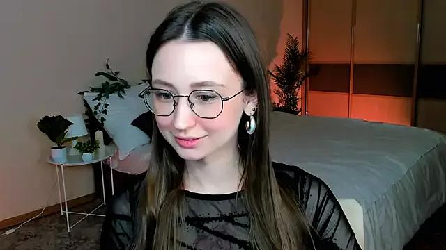 YourLovellyStory from StripChat is Freechat
