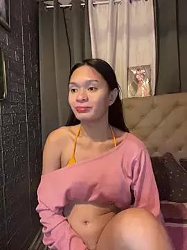 yourlovingperlita69 from StripChat is Freechat