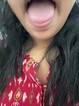 YOURMISTHI from StripChat is Freechat