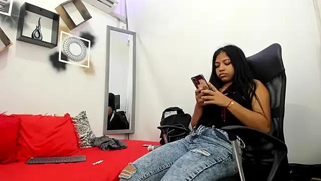 YuleimysAndAlex from StripChat is Freechat