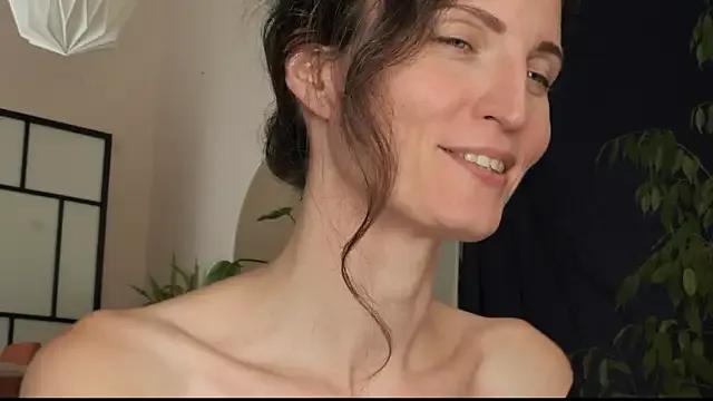 yulladao from StripChat is Freechat