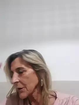 YummyMlifyxx from StripChat