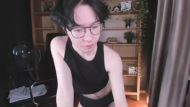 Yun_for_u from StripChat is Freechat