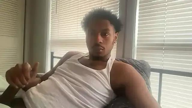 Yungandhungd from StripChat is Freechat