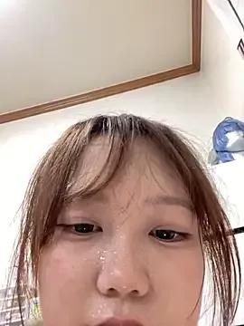 zaizaiNono from StripChat is Freechat