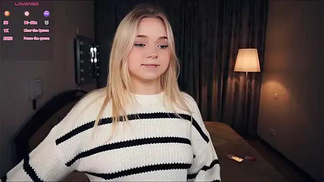 Checkout girls naked models with similar nickname. Cute sexy Free Models.