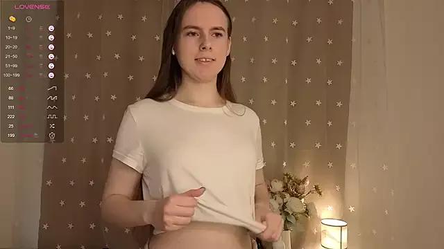 ZaraDearborn from StripChat is Freechat