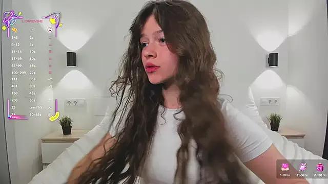 ZaraFrancis from StripChat is Freechat