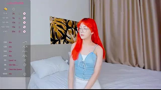 ZaraGoodie from StripChat