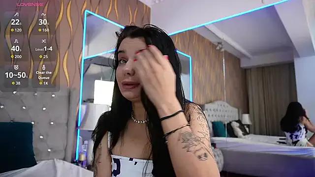 Zayla_Skye from StripChat is Freechat