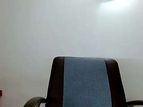 Zen_blossom13 from StripChat is Freechat