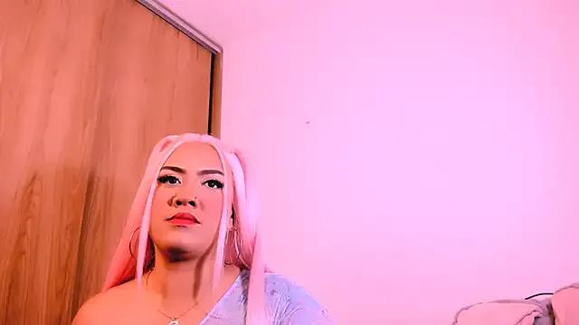 Zoe-star from StripChat is Freechat