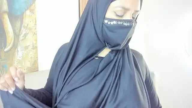 Zully_arab from StripChat