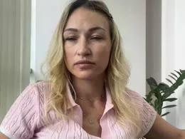 Lilitraya from xCams