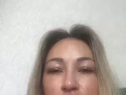 Lilitraya webcams show profile image 