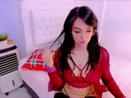SaraLips from xCams